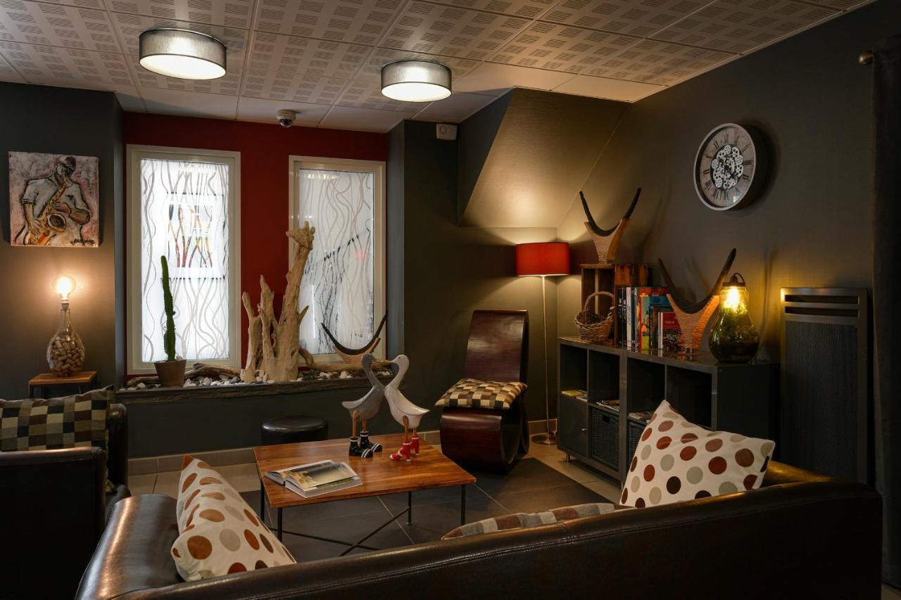 Logis Hotel & Restaurant Le Pardaillan Gondrin 외부 사진