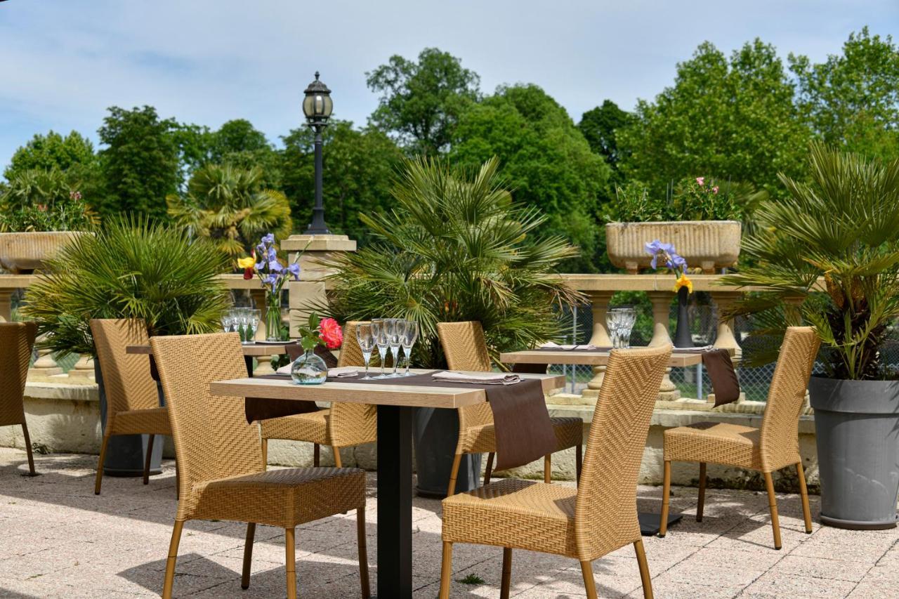 Logis Hotel & Restaurant Le Pardaillan Gondrin 외부 사진