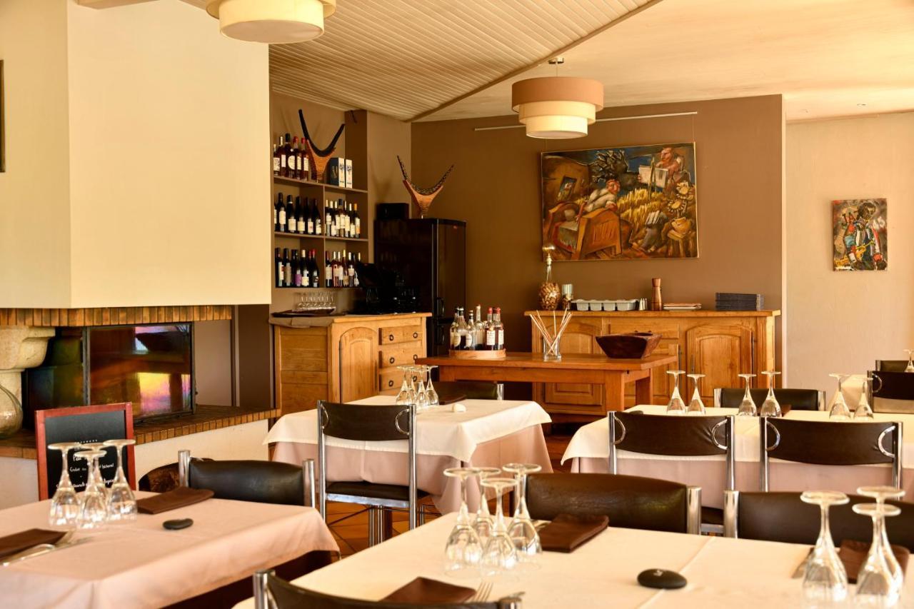 Logis Hotel & Restaurant Le Pardaillan Gondrin 외부 사진