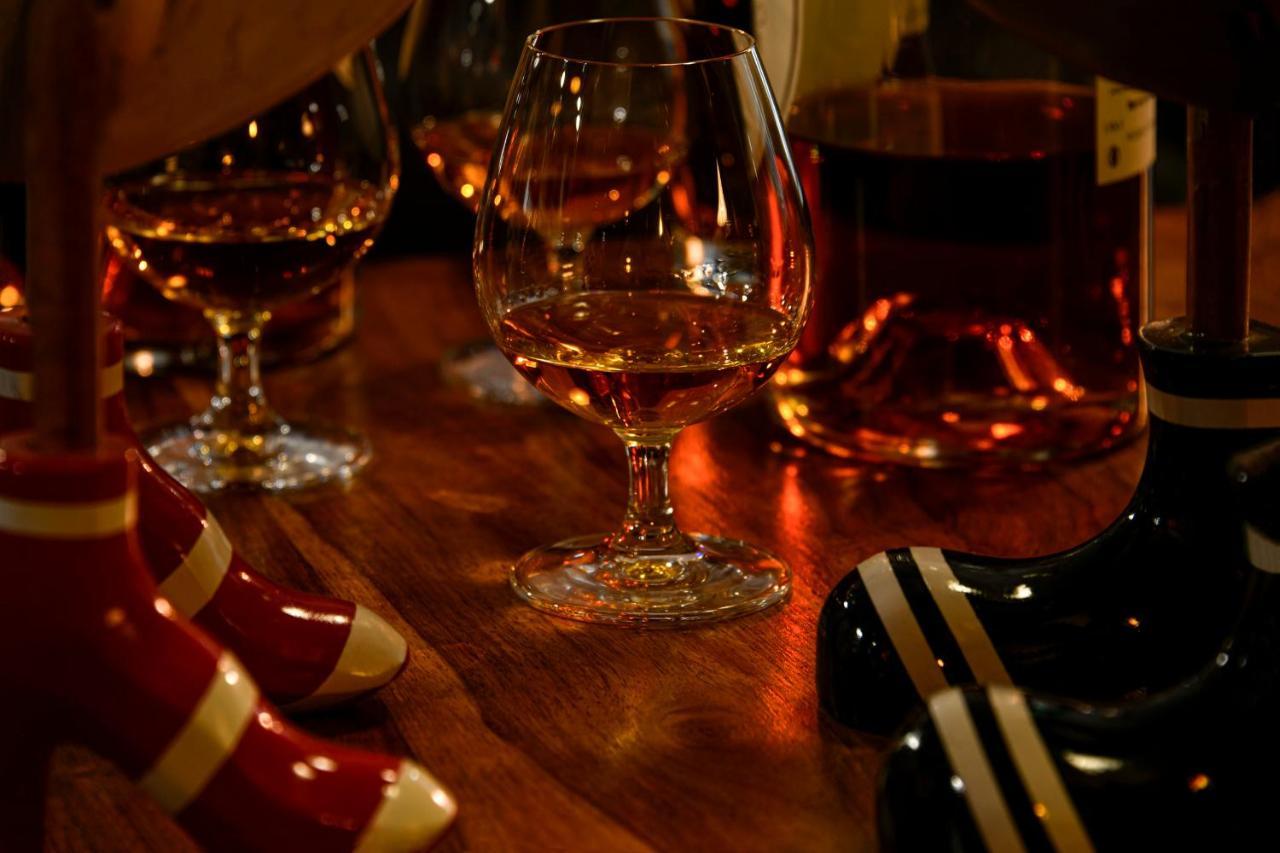 Logis Hotel & Restaurant Le Pardaillan Gondrin 외부 사진