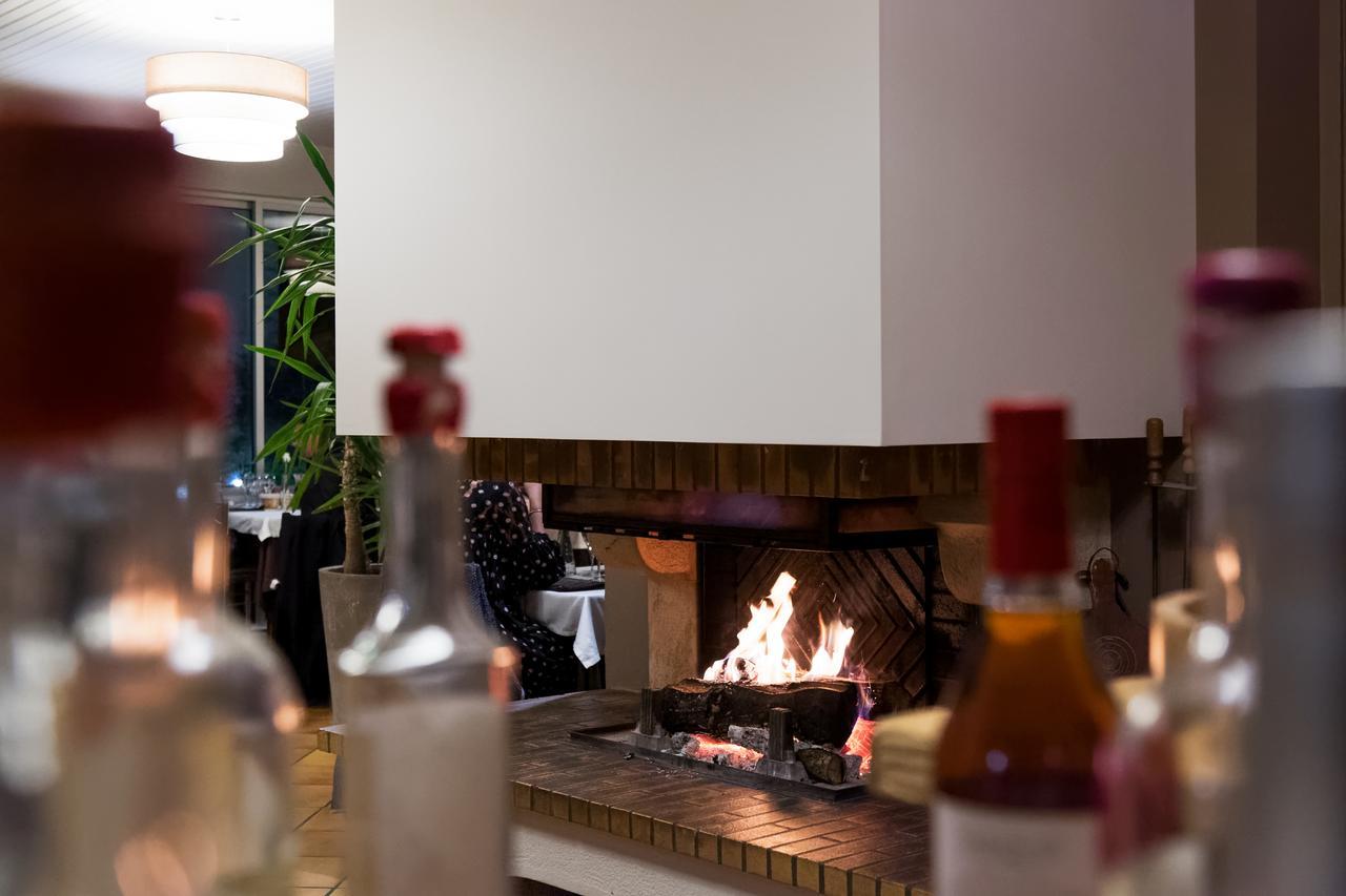 Logis Hotel & Restaurant Le Pardaillan Gondrin 외부 사진