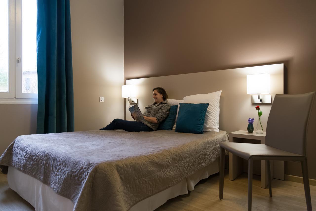 Logis Hotel & Restaurant Le Pardaillan Gondrin 외부 사진